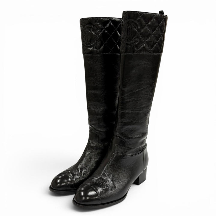 美品★CHANEL シャネル 23B G45201 ココマーク マトラッセ チャンキーヒール レザー ロングブーツ ブラック 37.5 イタリア製 保存袋付き