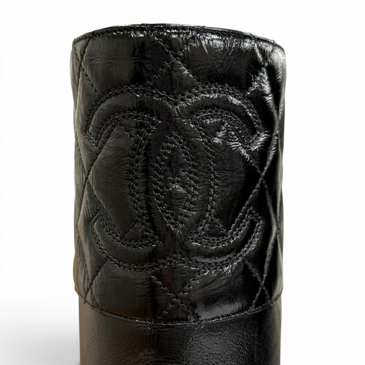 美品★CHANEL シャネル 23B G45201 ココマーク マトラッセ チャンキーヒール レザー ロングブーツ ブラック 37.5 イタリア製 保存袋付き