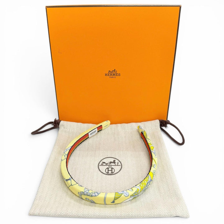 未使用品△HERMES エルメス エルザ シルク カチューシャ ヘアバンド ヘアアクセサリー イエロー系 フランス製 レディース 箱・保存袋付き