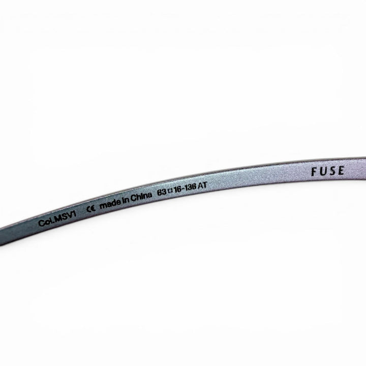 極美品☆GENTLE MONSTER ジェントルモンスター FUSE チタン メガネ 眼鏡 アイウェア メタリックブルー ピンクグラデーション 63□18-138