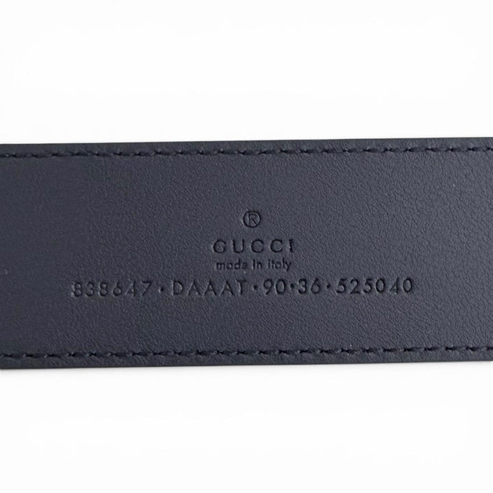 未使用品△GUCCI グッチ 838647 DAAAT ウェブディテール バックル レザー ベルト ネイビー シルバー金具 90 イタリア製 メンズ オススメ