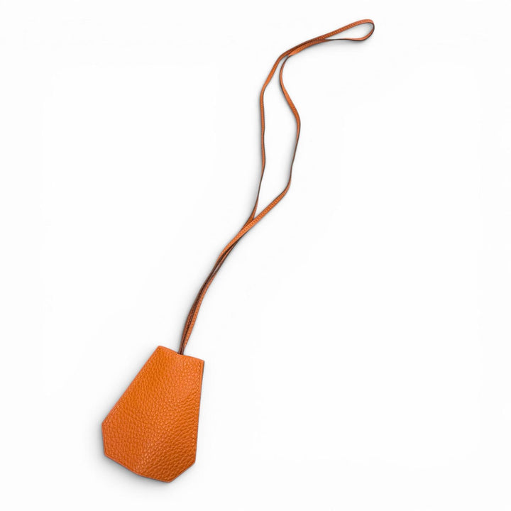 美品▼HERMES エルメス ヴィンテージ レザー シルバー金具 マルジェラ期 クロシェット ネックレス オレンジ □D刻印 フランス製 メンズ