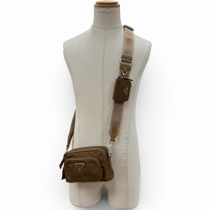 極美品▼PRADA プラダ 2VH172 ナイロン レザー トライアングルロゴ 三角プレート Re-Nylon ポーチ付き ショルダーバッグ ブラウ メンズ