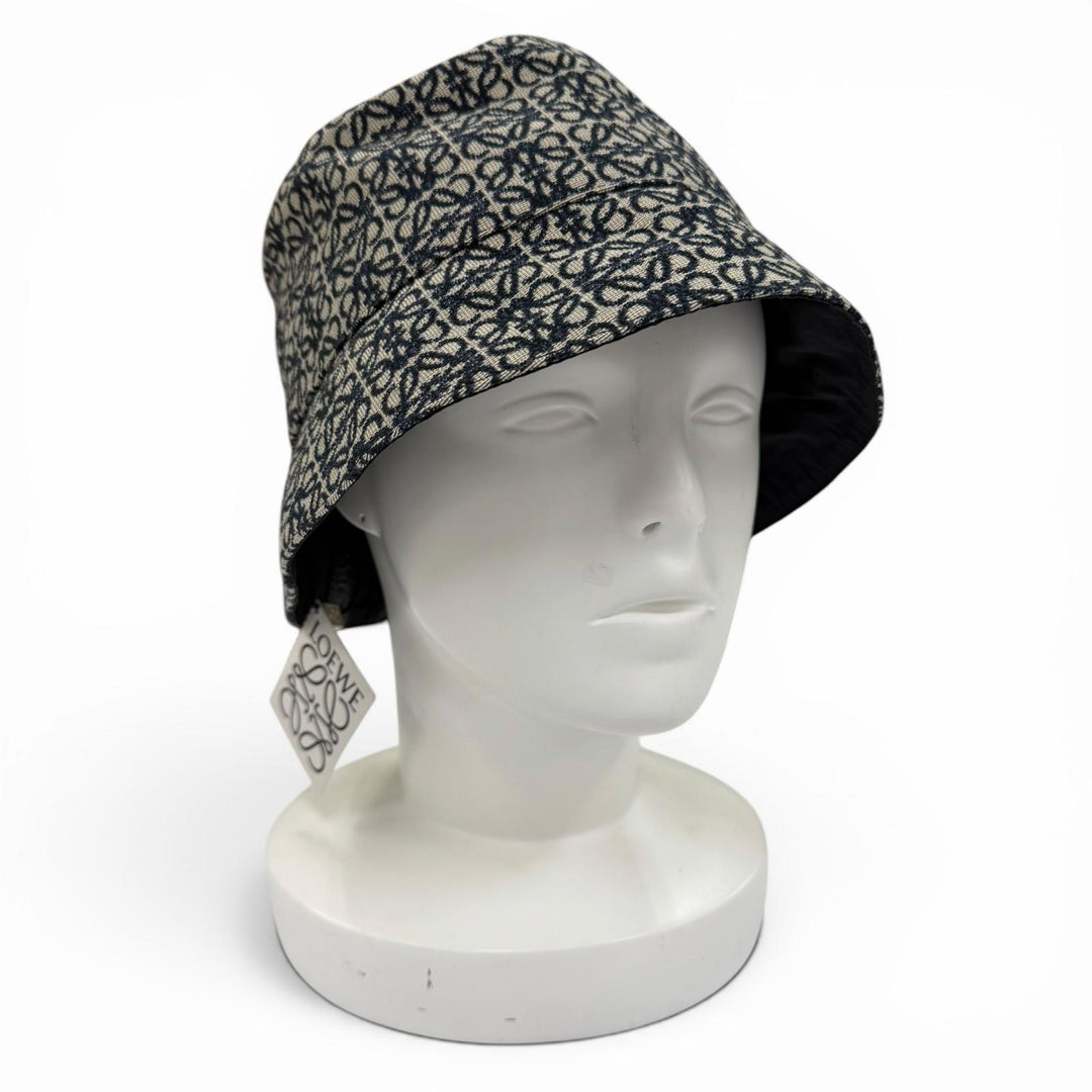 未使用品☆LOEWE ロエベ K820HB1X13 コットン アナグラム ロゴレザーパッチ付 バケットハット ネイビー 58 正規品 レディース 保存袋付