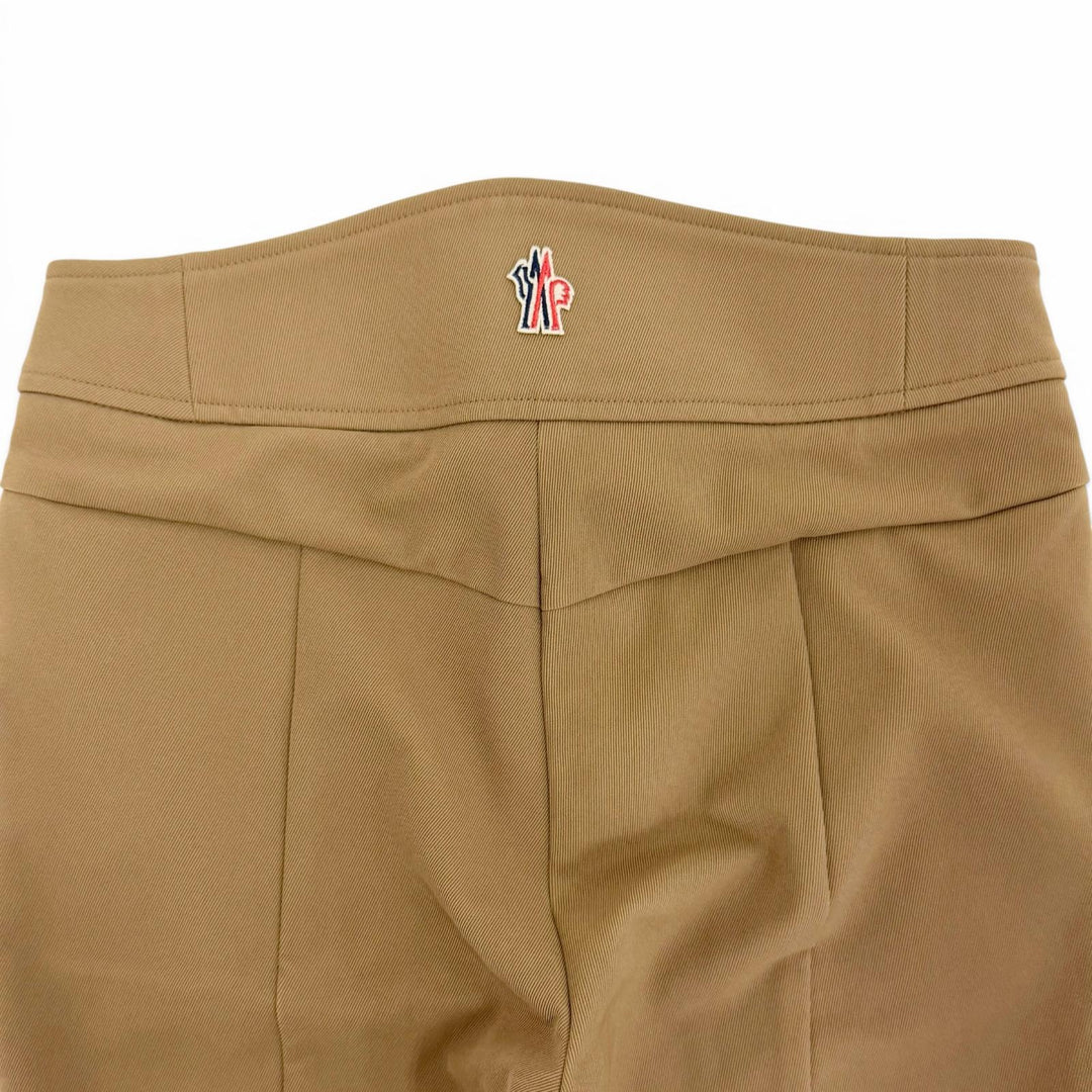 未使用品△MONCLER GRENOBLE モンクレール グルノーブル 2025年製 K20982A00001 PANTALONE ロゴワッペン フィット パンツ 40 正規品