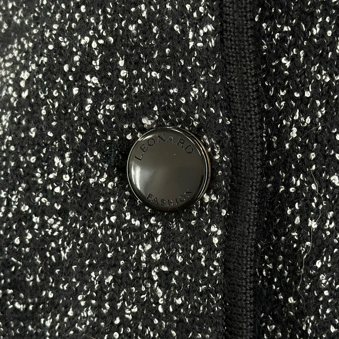 極美品▲LEONARD FASHION レオナール ファッション 0387710 ロゴボタン 袖口花柄 ジャケット ブラック ラメ 34 日本製 正規品 レディース