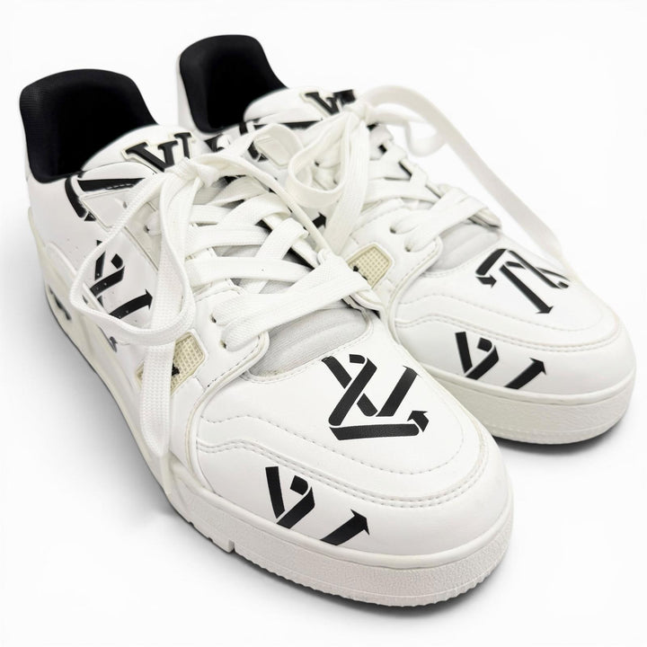 美品▼LOUIS VUITTON ルイヴィトン LVトレイナーライン レザー LVロゴ総柄 ローカットスニーカー ホワイト ブラック 6 イタリア製 メンズ