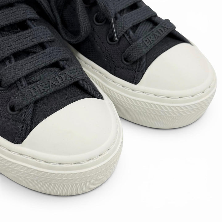 美品★PRADA プラダ 1E407N トライアングルロゴ パターン ファブリック スニーカー ネイビー 36.5 イタリア製 レディース 保存袋付き