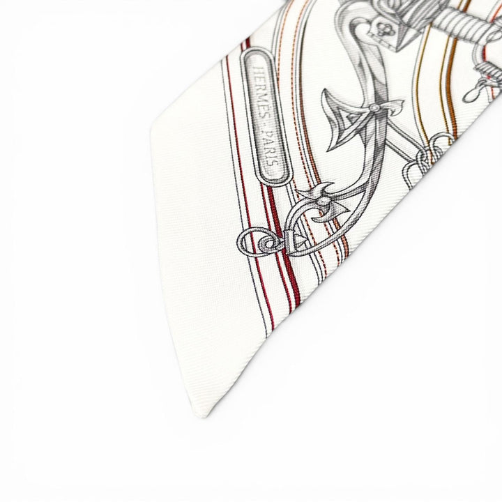 未使用品▲HERMES エルメス ツイリー 伝説のハーネス シルク100％ スカーフ ホワイト レッド フランス製 レディース 箱付き
