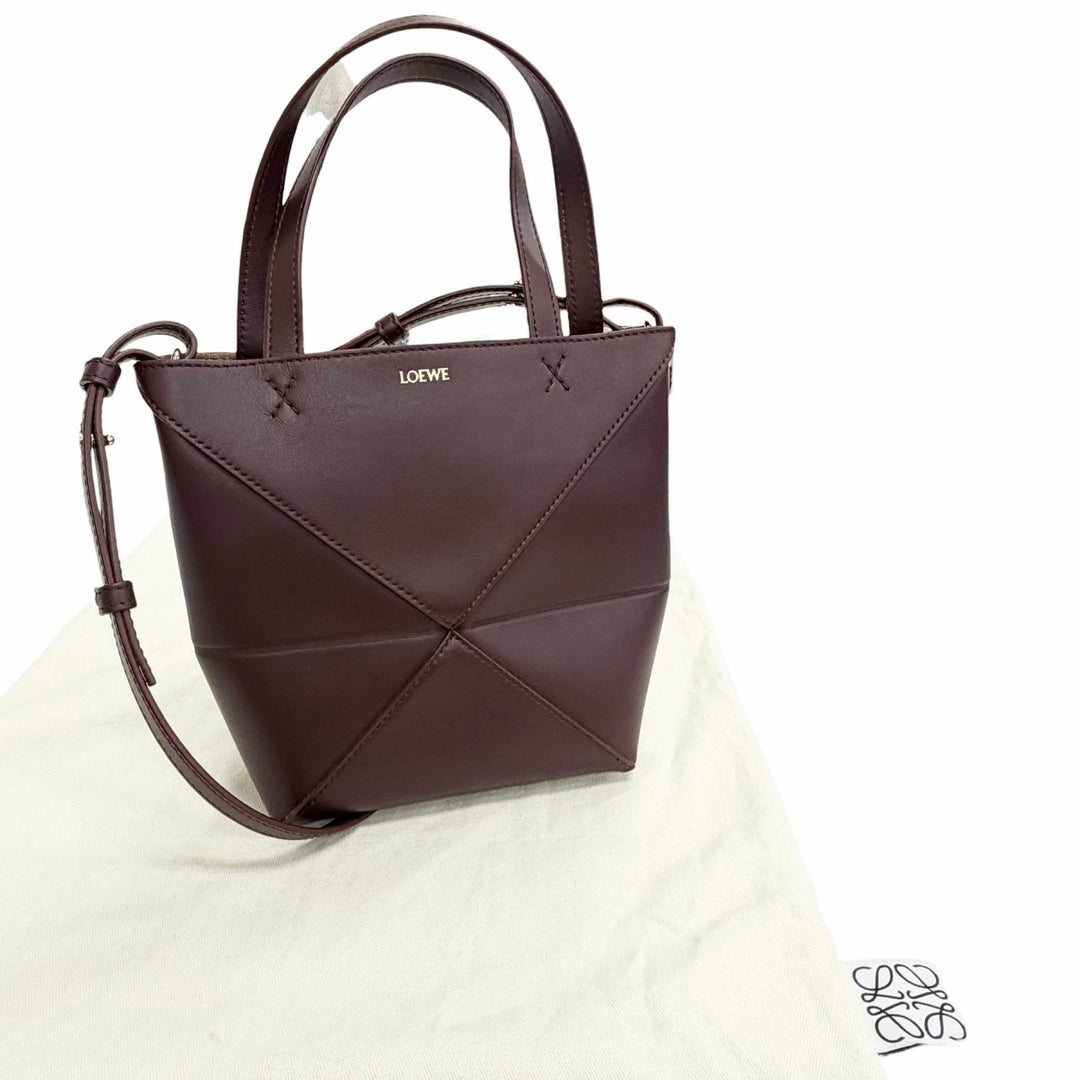 美品△LOEWE ロエベ A657V25X01 パズルフォルド トートミニ シャイニーカーフスキン 2WAY ハンドルバッグ ショルダーバッグ バーガンディ