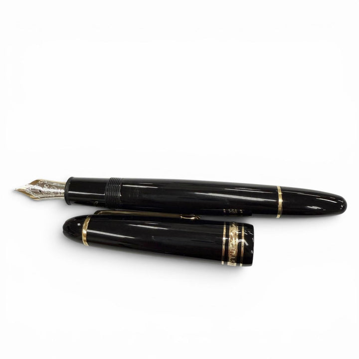 極美品▼MONTBLANC モンブラン マイスターシュテュック 147 トラベラー ペン先14K Mニブ ホワイトスター 万年筆 ブラック ゴールド