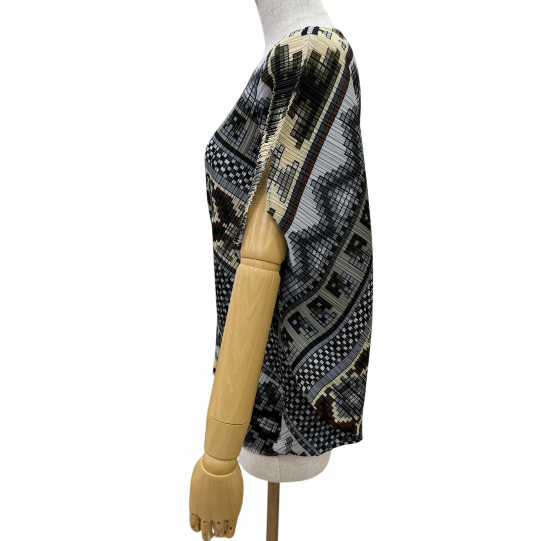 極美品☆PLEATS PLEASE プリーツプリーズ イッセイミヤケ PP03-JK555 アラベスク柄 変形トップス カットソー マルチ Mサイズ相当 正規品