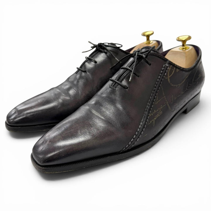 美品□BERLUTI ベルルッティ アレッサンドロ スカーズ レザー カリグラフィ スクリット ドレスシューズ チャコール 9 イタリア製 メンズ
