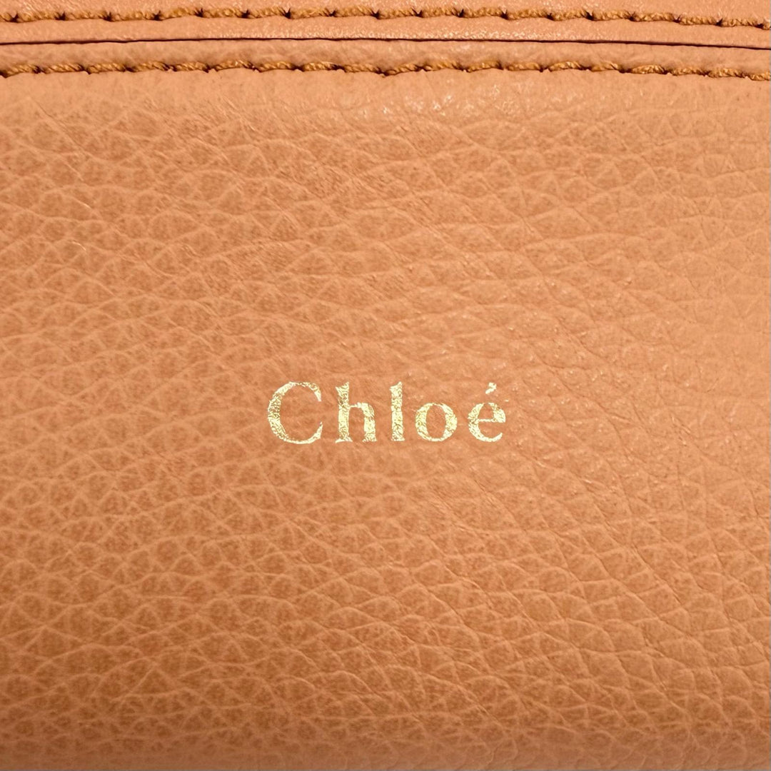 極美品◇Chloe クロエ CHC20AP330C6126B WALDEN ウォールデンフォンポーチ タッセル クロスボディ レザー ショルダーバッグ レディース
