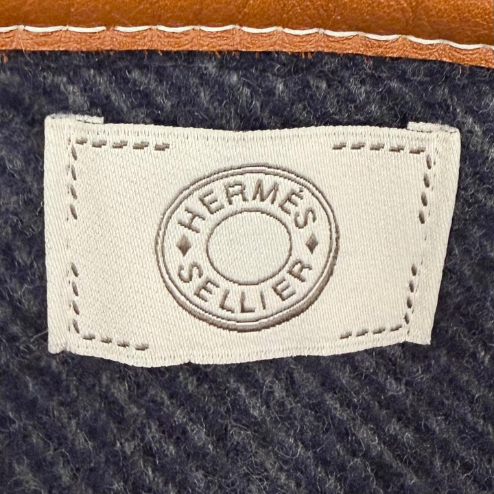 極美品△HERMES エルメス Rocabar ロカバール ウール カシミヤ レザートリミング タッセル付き フリンジ ケープ ポンチョ ネイビー系
