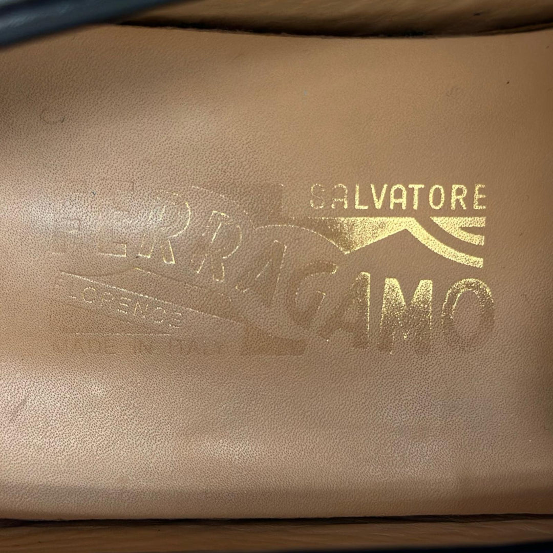 美品▲Salvatore Ferragamo サルヴァトーレフェラガモ Uチップ ダブルガンチーニ レザー ローファー ブラック シルバー金具 7.5 メンズ