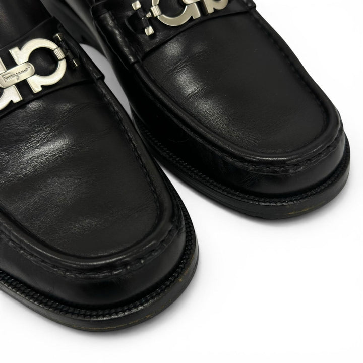 美品▲Salvatore Ferragamo サルヴァトーレフェラガモ Uチップ ダブルガンチーニ レザー ローファー ブラック シルバー金具 7.5 メンズ