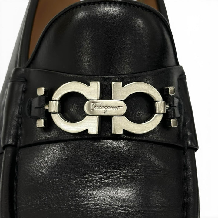 美品▲Salvatore Ferragamo サルヴァトーレフェラガモ Uチップ ダブルガンチーニ レザー ローファー ブラック シルバー金具 7.5 メンズ