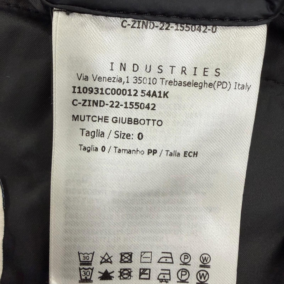 美品☆MONCLER モンクレール 2022年製 MUTCHE ロゴボタン・ロゴワッペン・フード付 ZIP UP コート ブラック 0 正規品 レディース