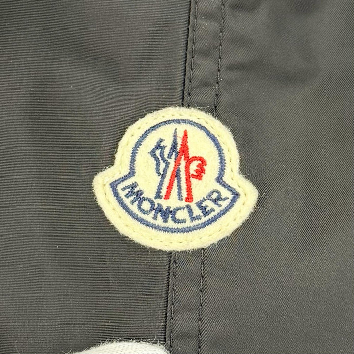 美品☆MONCLER モンクレール 2022年製 MUTCHE ロゴボタン・ロゴワッペン・フード付 ZIP UP コート ブラック 0 正規品 レディース