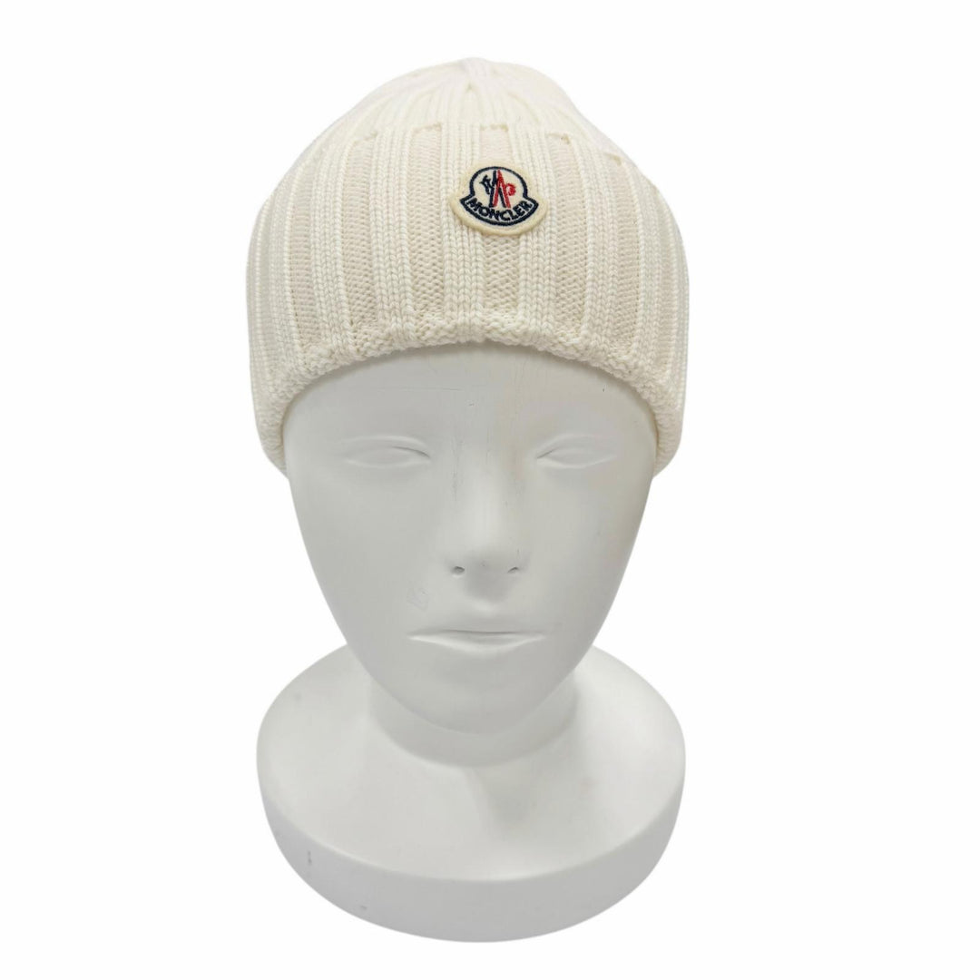 未使用品◇MONCLER モンクレール ウール100％ ロゴワッペン付 ビーニー ニットキャップ ニット帽 アイボリー UNI 正規品 レディース 箱付