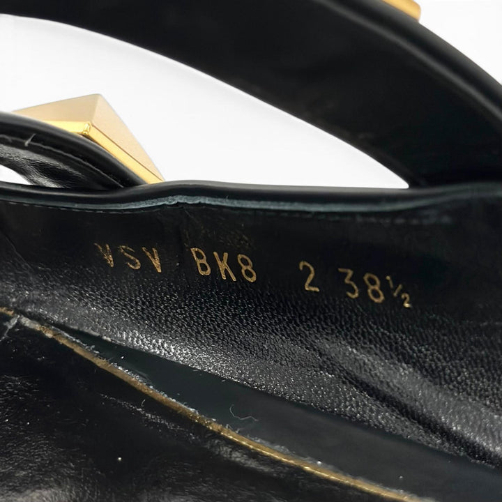 美品▲Valentino Garavani ヴァレンティノガラヴァーニ ロックスタッズ フラットシューズ レザーサンダル ブラック 38.5 伊製 レディース