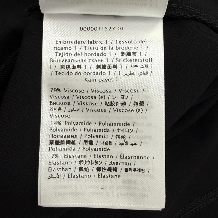 美品★VALENTINO ヴァレンティノ XB3MJ03V724 エンボスロゴ フラワー付 ZIP UP ワンピース ブラック S イタリア製 正規品 ハンガー付き
