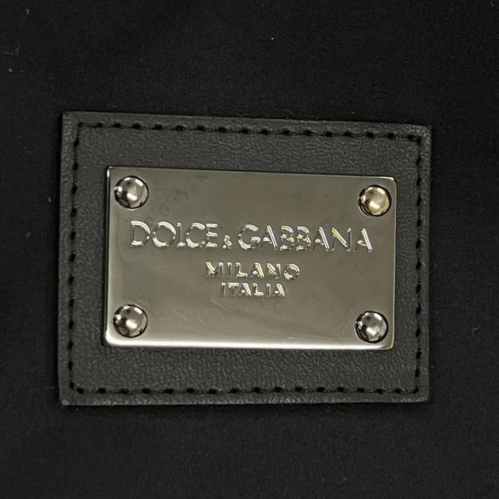 美品▲DOLCE&amp;GABBANA ドルチェ＆ガッバーナ G9ABQTHUMEXN0000 ロゴプレート マウンテンパーカー ブラック S イタリア製 正規品 メンズ