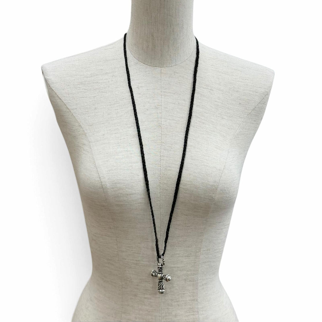 美品★CHROME HEARTS クロムハーツ 925 スモール カンパナクロス レザーブレード ネックレス シルバー 重量45.3g レディース メンズ