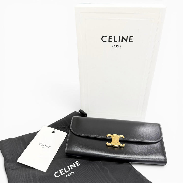 極美品△CELINE セリーヌ 10E313DPV シャイニーカーフスキン トリオンフ フラップ ラージウォレット 二つ折り 長財布 ブラック 箱 袋付き