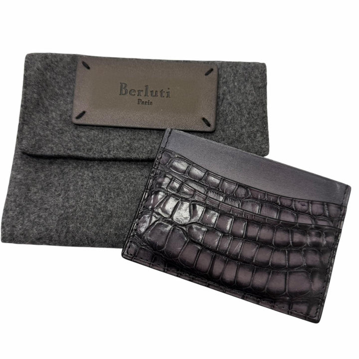 美品□BERLUTI ベルルッティ 2024年製 バンブー アリゲーター レザー カードケース 名刺入れ グレー メンズ 保存袋付き オススメ◎