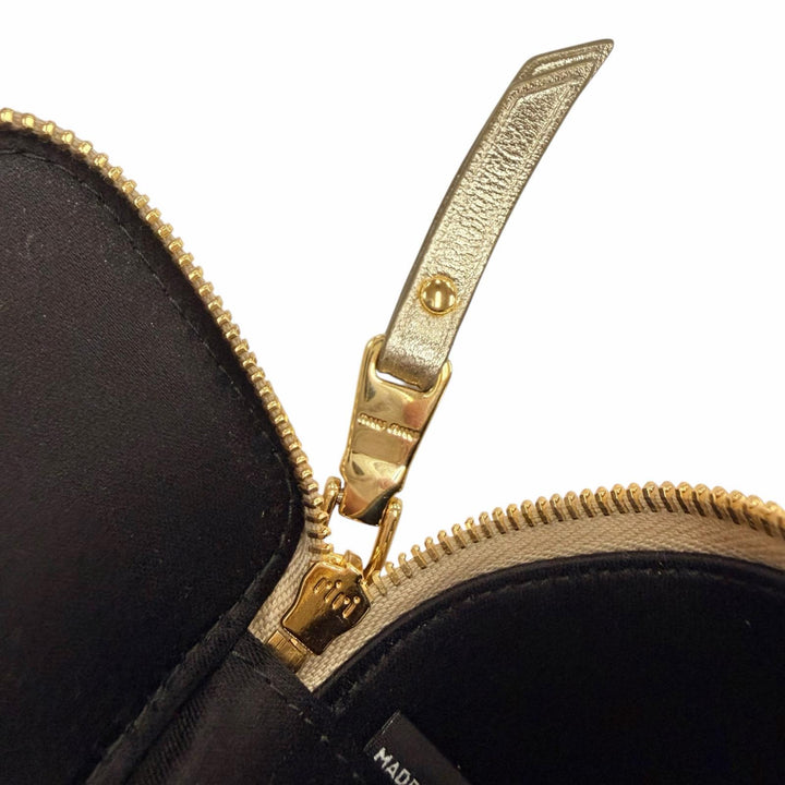 極美品◇MIUMIU ミュウミュウ 5TL527 TRICK MATELASSE KEYRING レザー ロゴ金具付 マテラッセ チャーム ゴールド レディース 保存袋付き