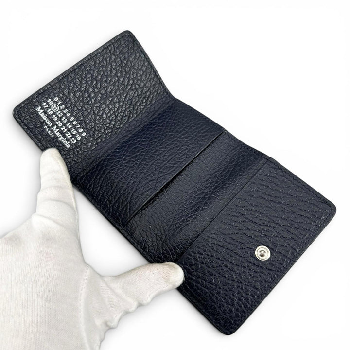 極美品▲Maison Margiela メゾンマルジェラ S36UI0416 4ステッチ レザー コンパクトウォレット 三つ折り財布 伊製 正規品 箱・保存袋付き