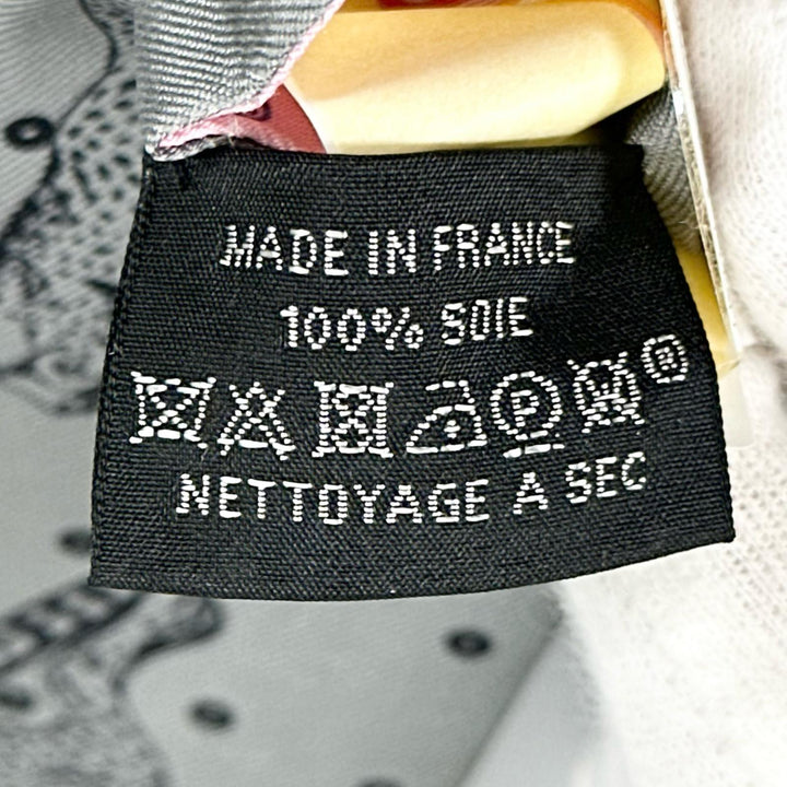 未使用品▲HERMES エルメス 064179S ツイリー GUEPARDS BANDANA チーター バンダナ シルク100％ スカーフ マルチ フランス製 レディース