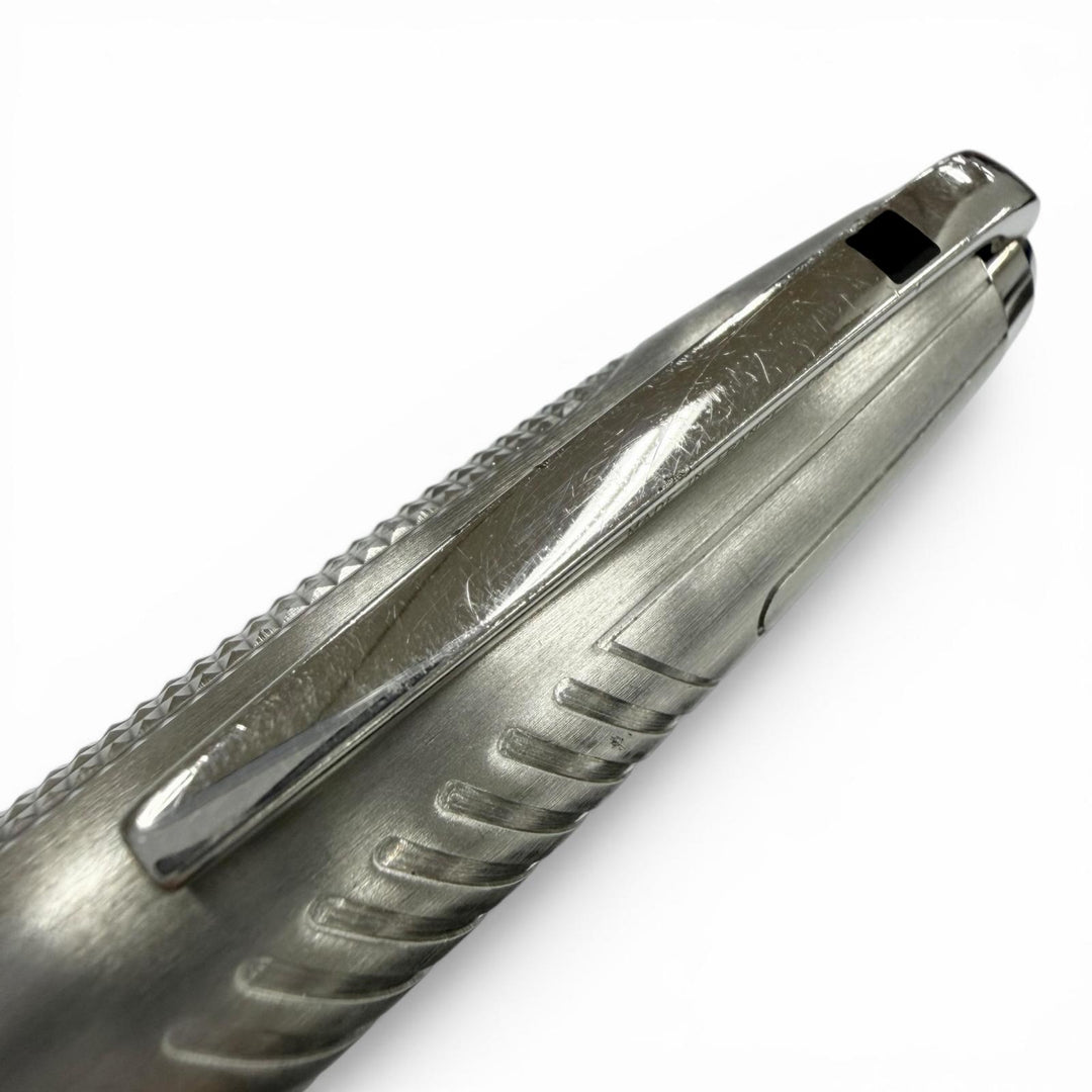 良品▼Dupont デュポン ジェームズボンド 007 リミテッドエディション ペン先18K Fニブ 万年筆 シルバー メンズ