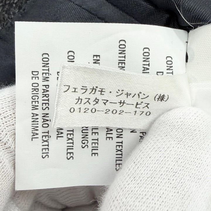 美品□Salvatore Ferragamo サルヴァトーレフェラガモ ウール100％ ストライプ柄 チェスターコート チャコール 52 イタリア製 正規品