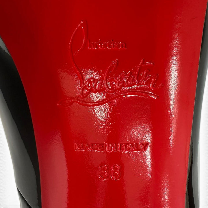 美品▲Christian Louboutin クリスチャンルブタン 1150600 NEW VERY PRIVE パテントレザー パンプス ブラック 38 伊製 箱・保存袋付き