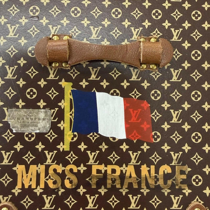 極美品□LOUIS VUITTON ルイヴィトン M99408 ミスフランス モノグラム ノベルティ トランク型 ペーパーウエイト 文鎮 ブラウン 箱付き