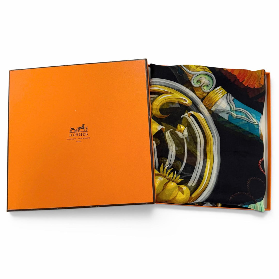美品☆HERMES エルメス カレジェアン カレ140 DAIMYO PRINCES DU SOLEIL LEVANT 大名 日出る国の皇子 シルク100％ スカーフ フランス製