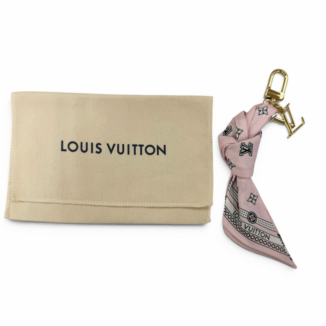 美品☆LOUIS VUITTON ルイヴィトン M02614 バッグチャーム・LV バンダナ ピンク ゴールド金具 イタリア製 レディース 保存袋付き