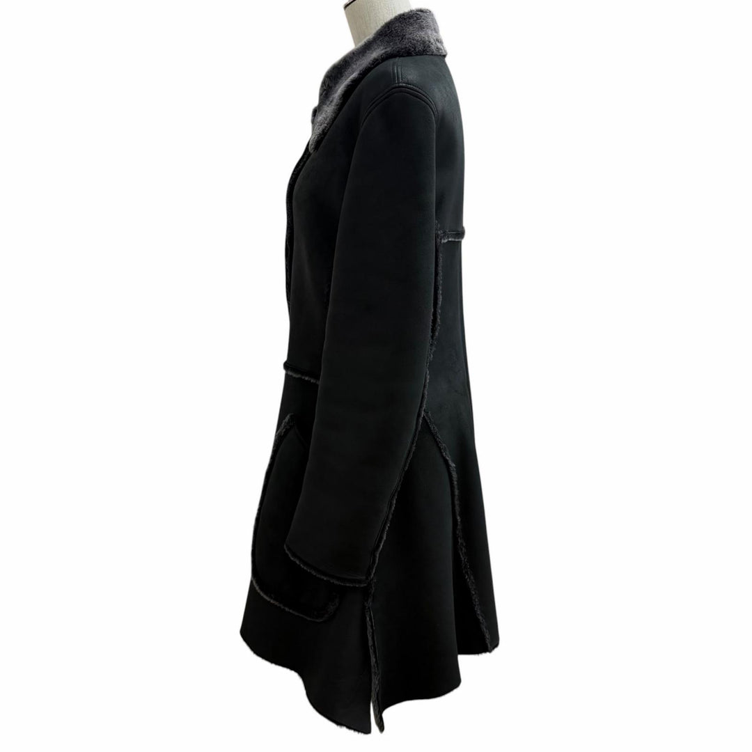 美品★ISSEY MIYAKE イッセイミヤケ IM43LA506 羊革 裾デザイン ロング丈 ムートンコート アウター ブラック 2 正規品 レディース