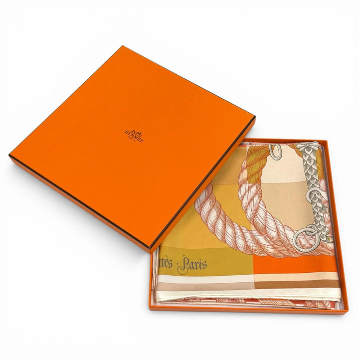 極美品★HERMES エルメス カレ90 ガヴロッシュ デッラ カヴァッレリア シルク100％ ダブルフェイス スカーフ マルチ フランス製 箱付き