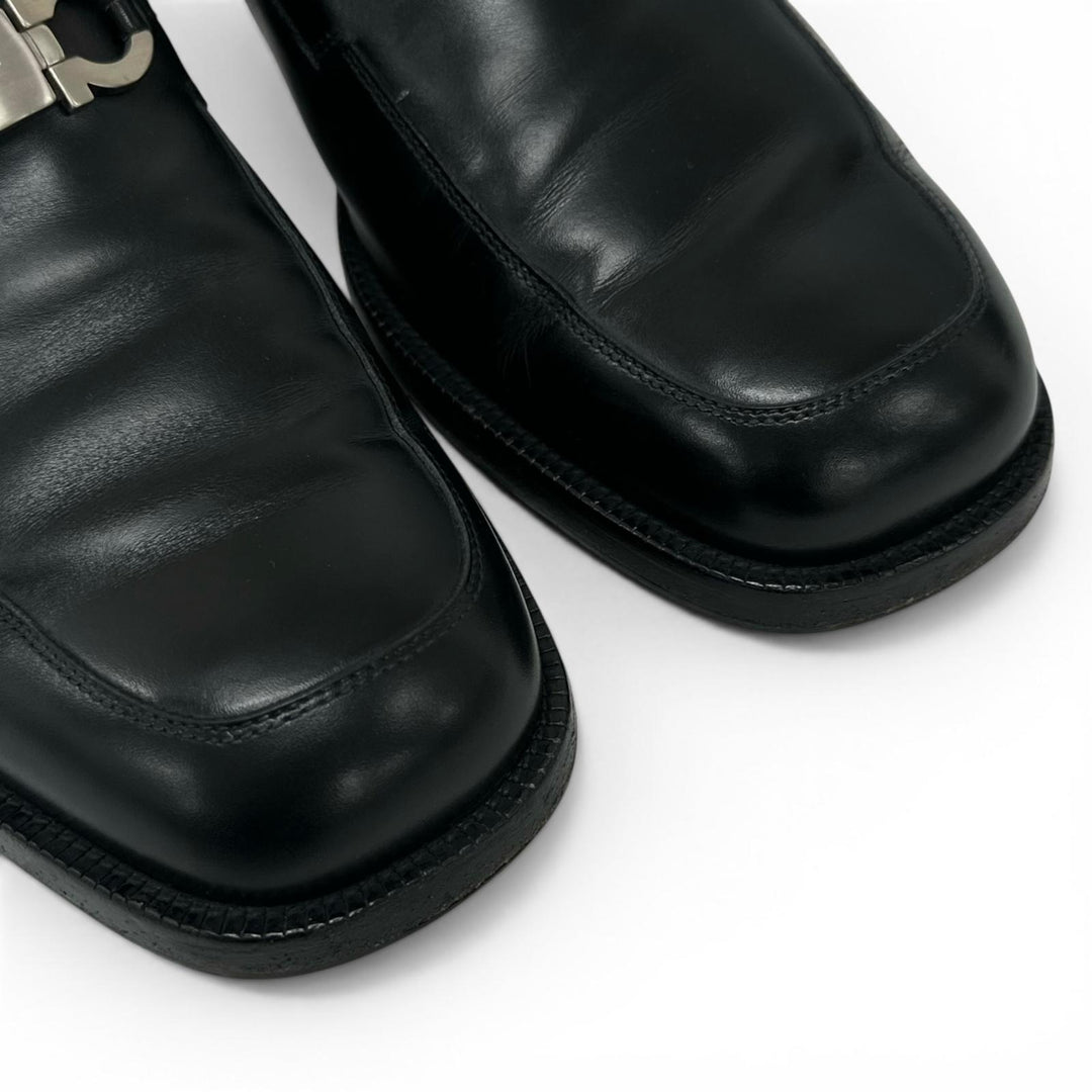 【ドンドン見直し】美品 ▲FERRAGAMO フェラガモ ダブルガンチーニ レザー ローファー ブラック シルバー金具 正規品 10 メンズ