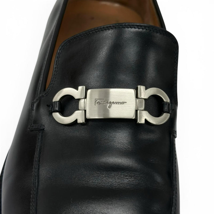 【ドンドン見直し】美品 ▲FERRAGAMO フェラガモ ダブルガンチーニ レザー ローファー ブラック シルバー金具 正規品 10 メンズ