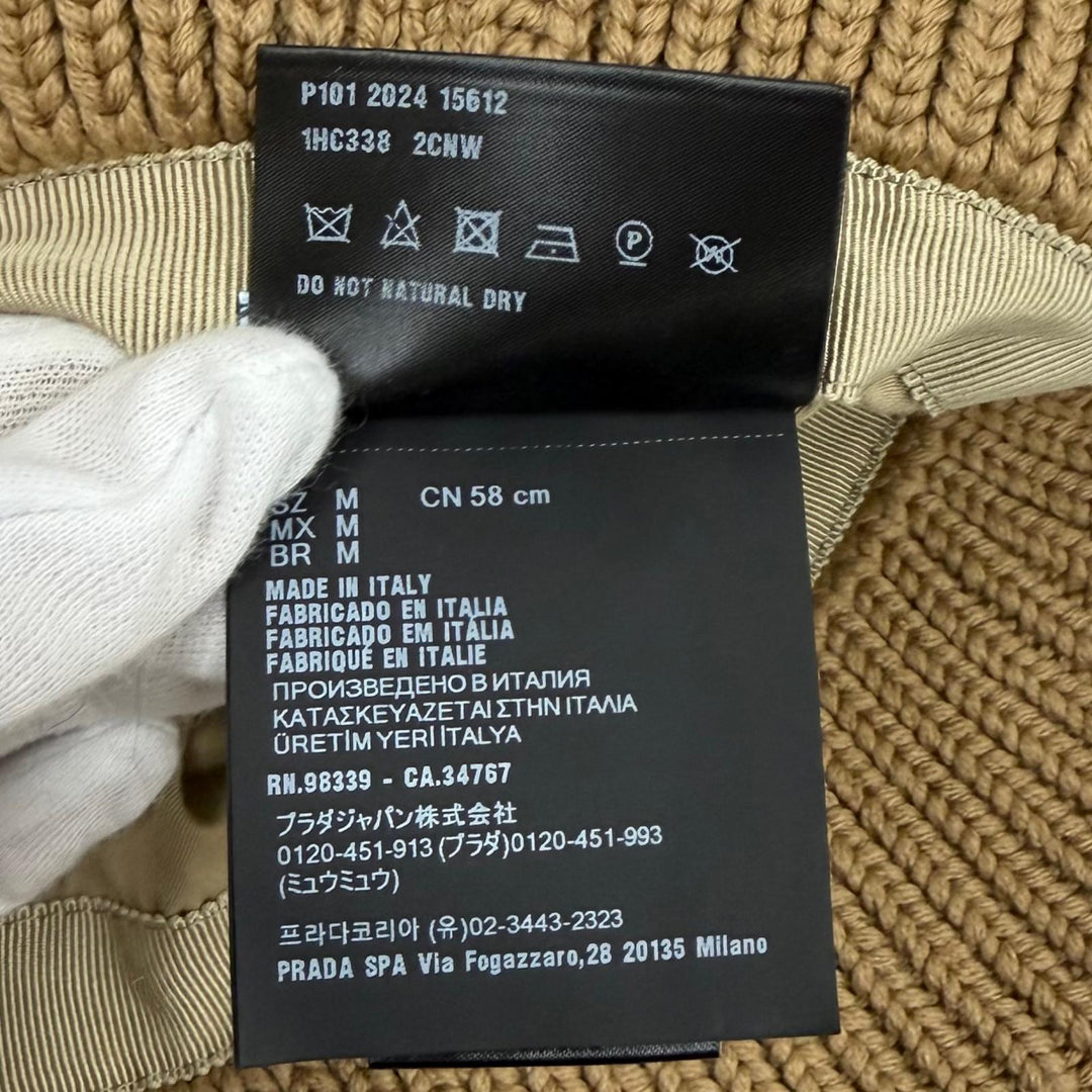 美品★PRADA プラダ 2024年製 1HC338 ウール バケットハット バージンウール100％ トライアングルロゴ ケーブルニット キャメル M 正規品