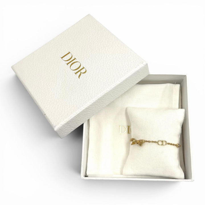 極美品★DIOR ディオール B3335WOMCY CD Bow CD ボウ 現行品 全長17cm CDリボン ラインストーン ブレスレット ゴールド 箱・保存袋付き