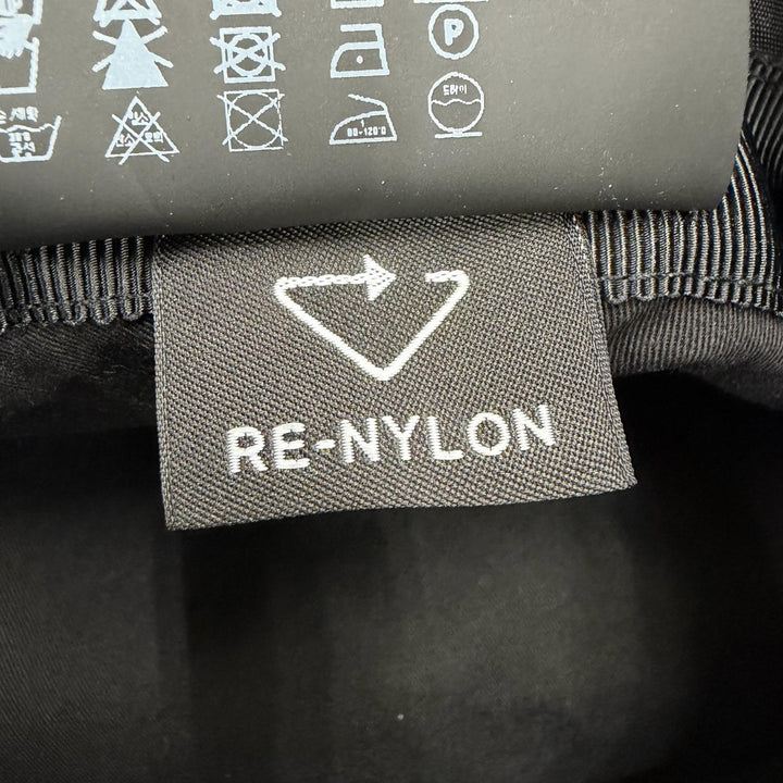 極美品▼PRADA プラダ 2HC137 RE-NYLON ナイロン 三角ロゴ トライアングルロゴ 帽子 バケットハット ブラック S 正規品 メンズ