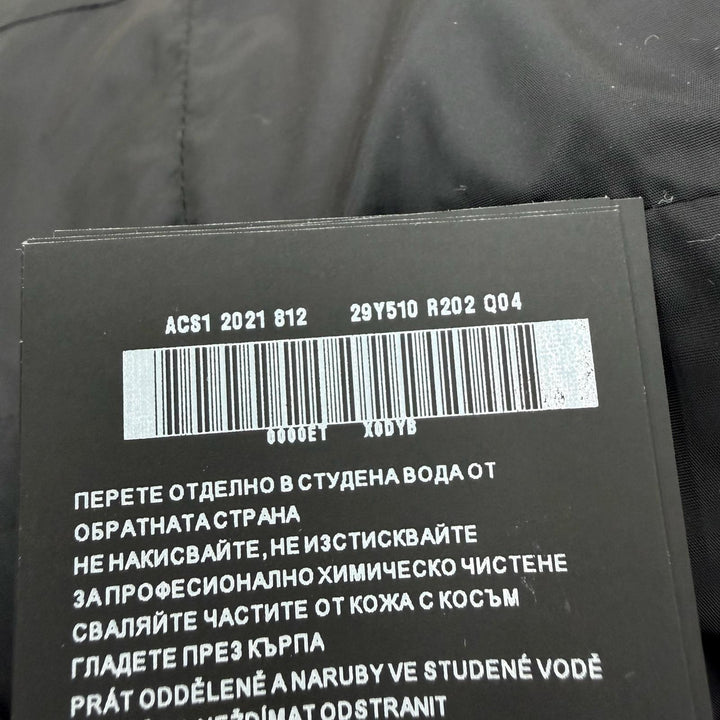 美品☆PRADA プラダ 29Y510 トライアングルロゴプレート シープスキンファー付 ダウンジャケット ブラック 38 正規品 レディース