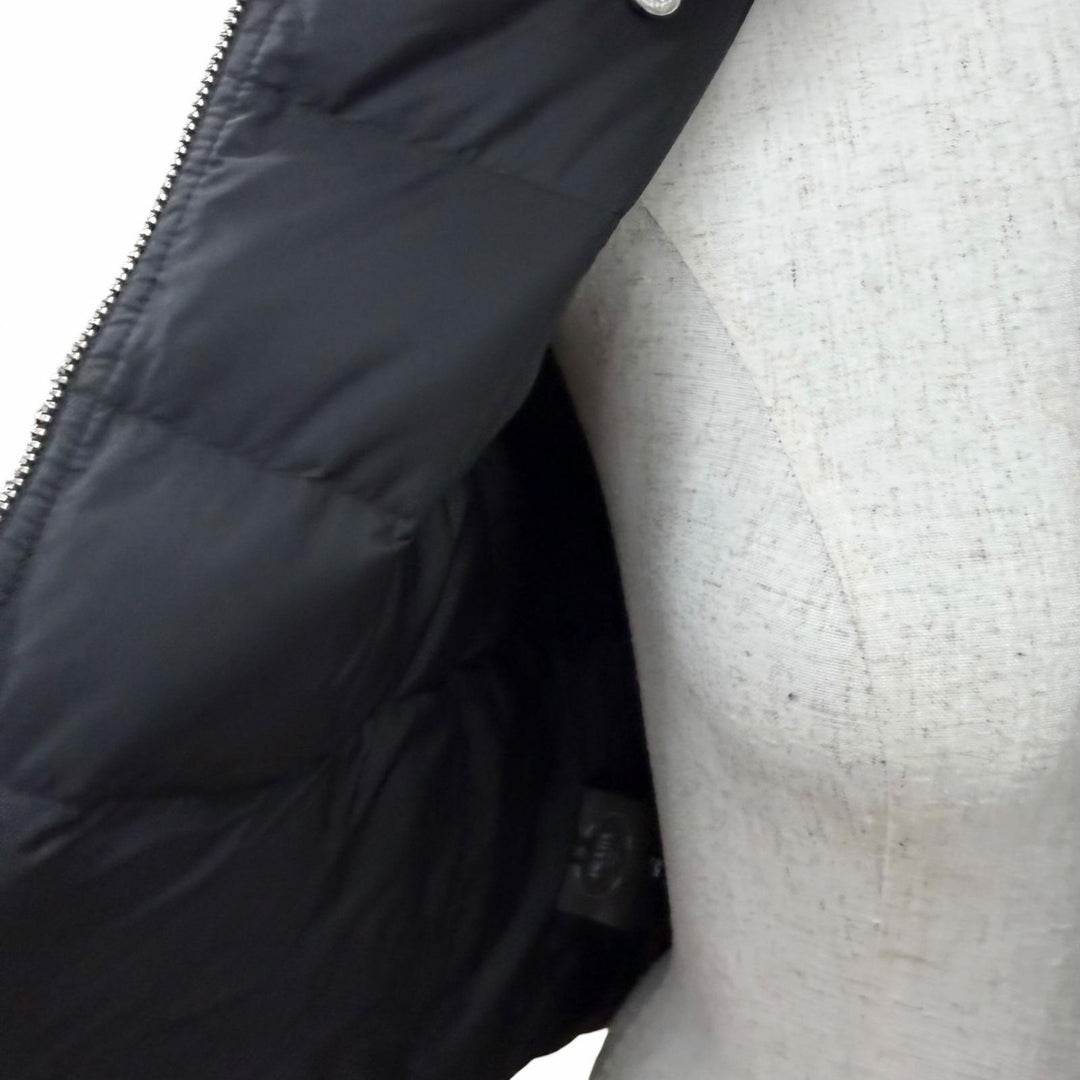 美品☆PRADA プラダ 29Y510 トライアングルロゴプレート シープスキンファー付 ダウンジャケット ブラック 38 正規品 レディース