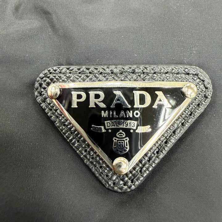 美品☆PRADA プラダ 29Y510 トライアングルロゴプレート シープスキンファー付 ダウンジャケット ブラック 38 正規品 レディース